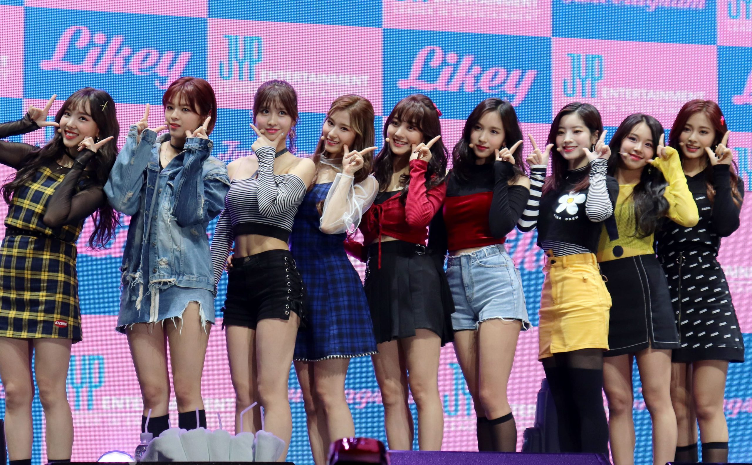 K-pop Girl Band, TWICE. Buy Cheap Twice Albums